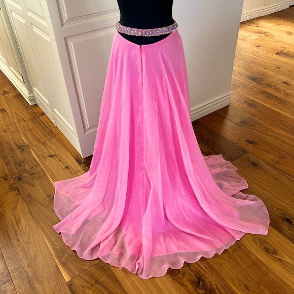 2 PIECE DESIGNER PROM DRESS GORGEOUS BEADED TOP & LONG SKIRT W/TRAIN SZ-4 💗🎀💎 - Picture 5 of 9